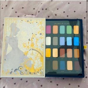 Disney Cinderella Collection Storybook Eyeshadow Palette